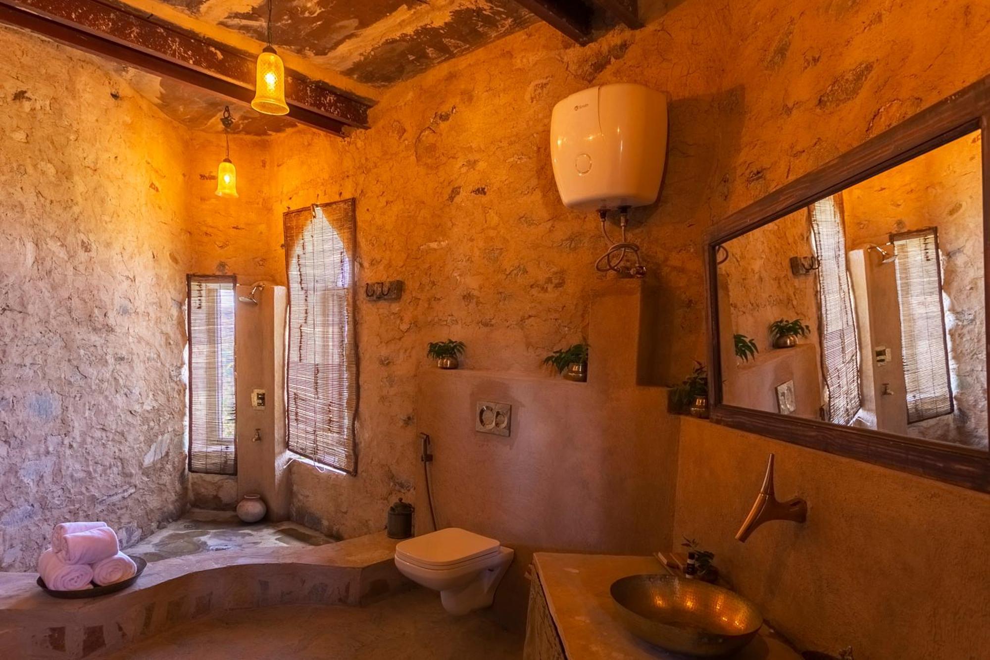 Manmatha A Luxury Retreat Bed & Breakfast อุเดเปอร์ ภายนอก รูปภาพ