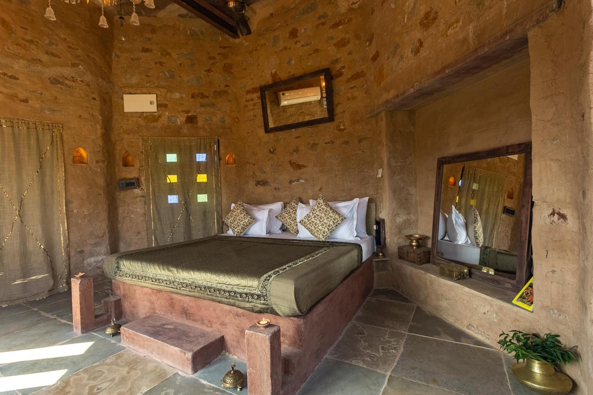 Manmatha A Luxury Retreat Bed & Breakfast อุเดเปอร์ ภายนอก รูปภาพ