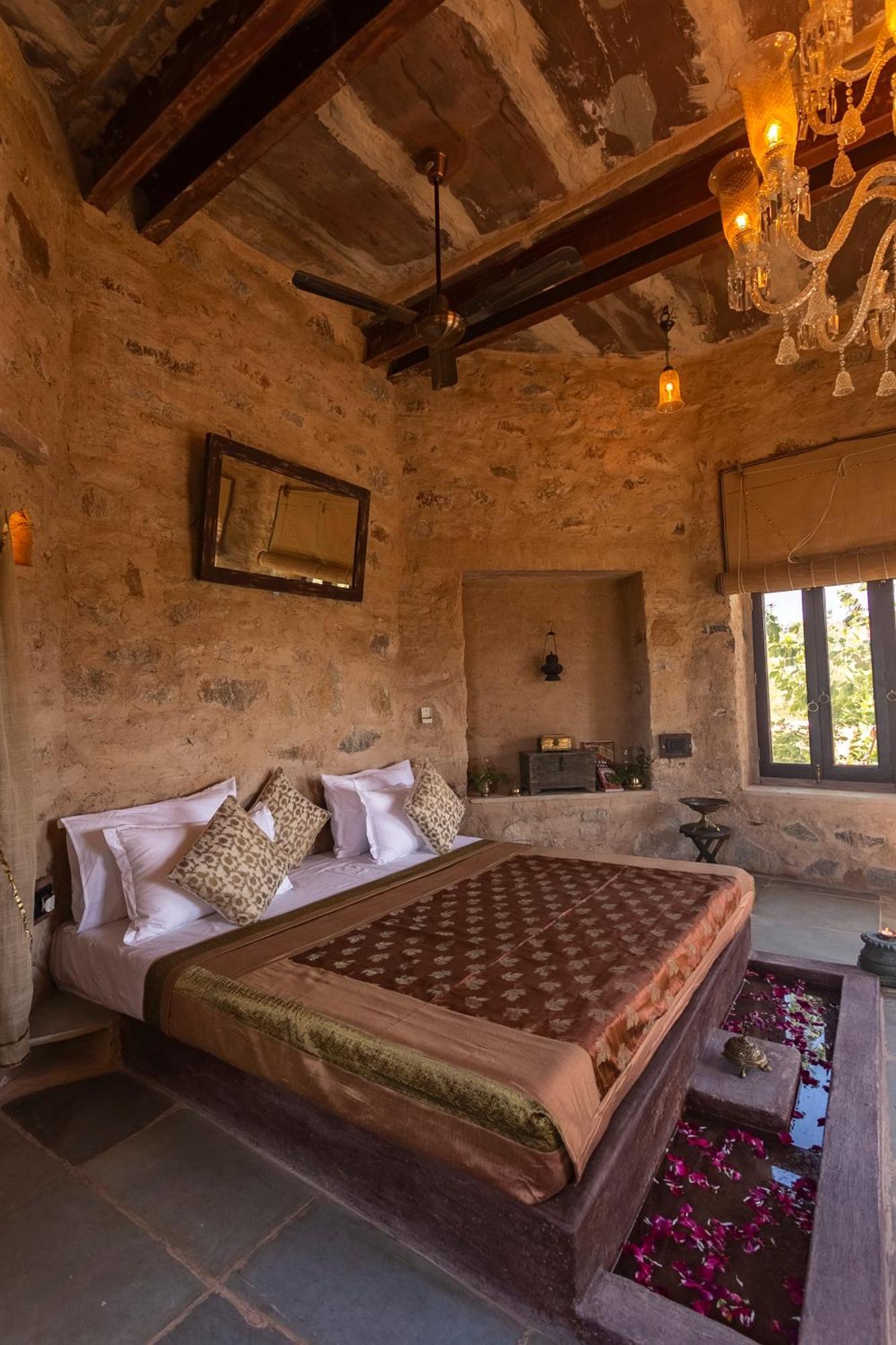 Manmatha A Luxury Retreat Bed & Breakfast อุเดเปอร์ ภายนอก รูปภาพ