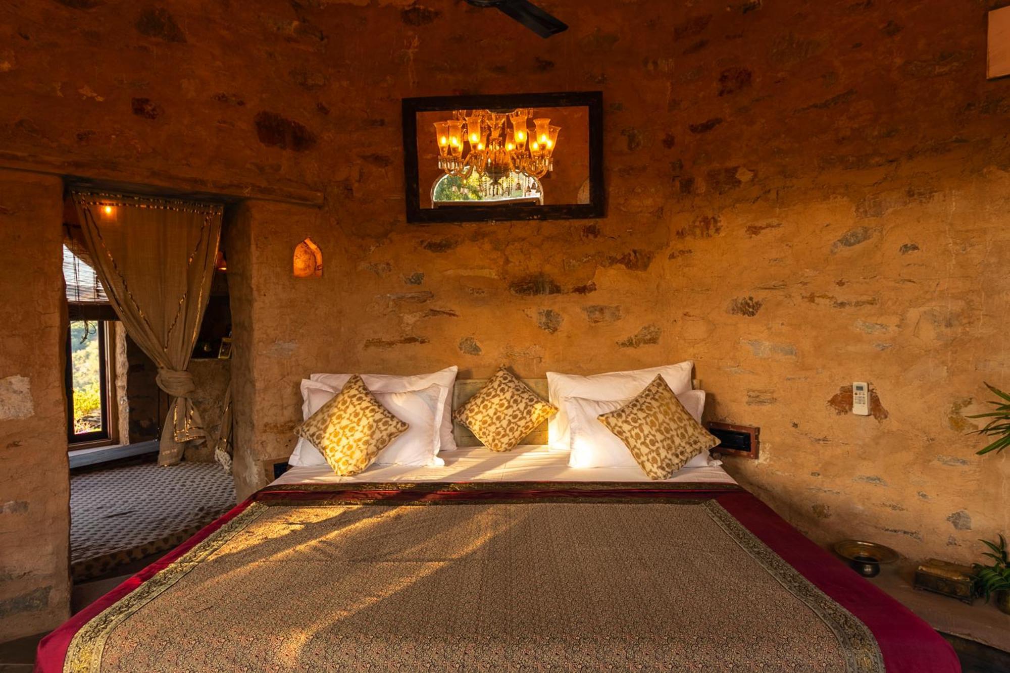 Manmatha A Luxury Retreat Bed & Breakfast อุเดเปอร์ ภายนอก รูปภาพ